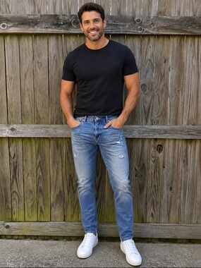 Men’s Kollar Distressed Blue Denim rockstar Jeans